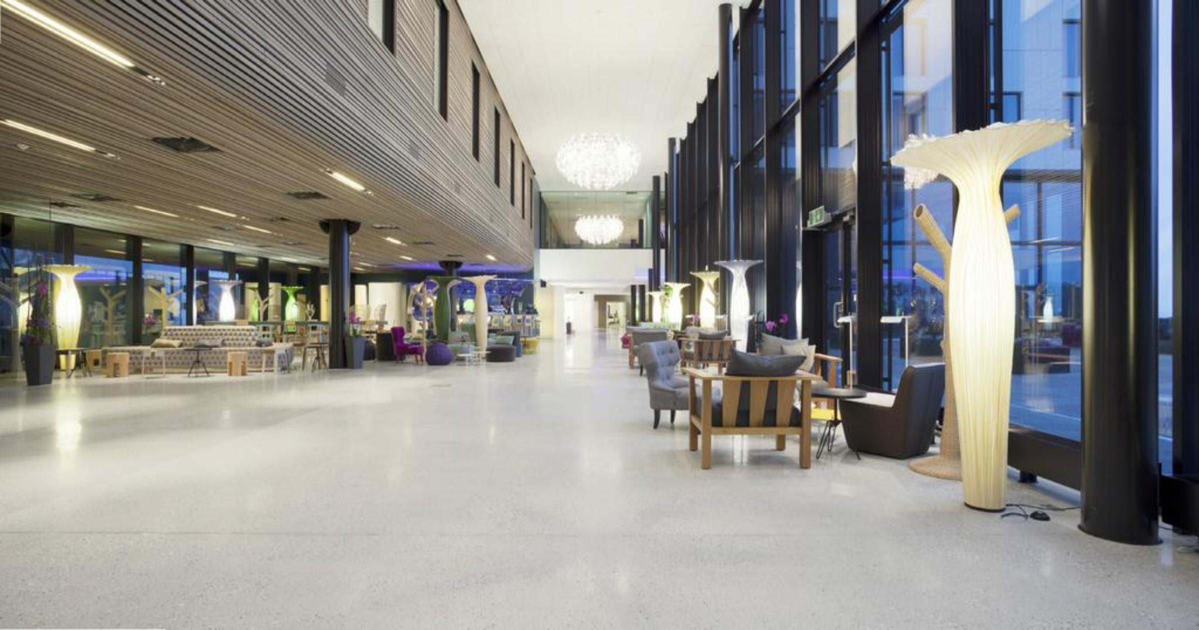 Scandic Fornebu Esterno foto