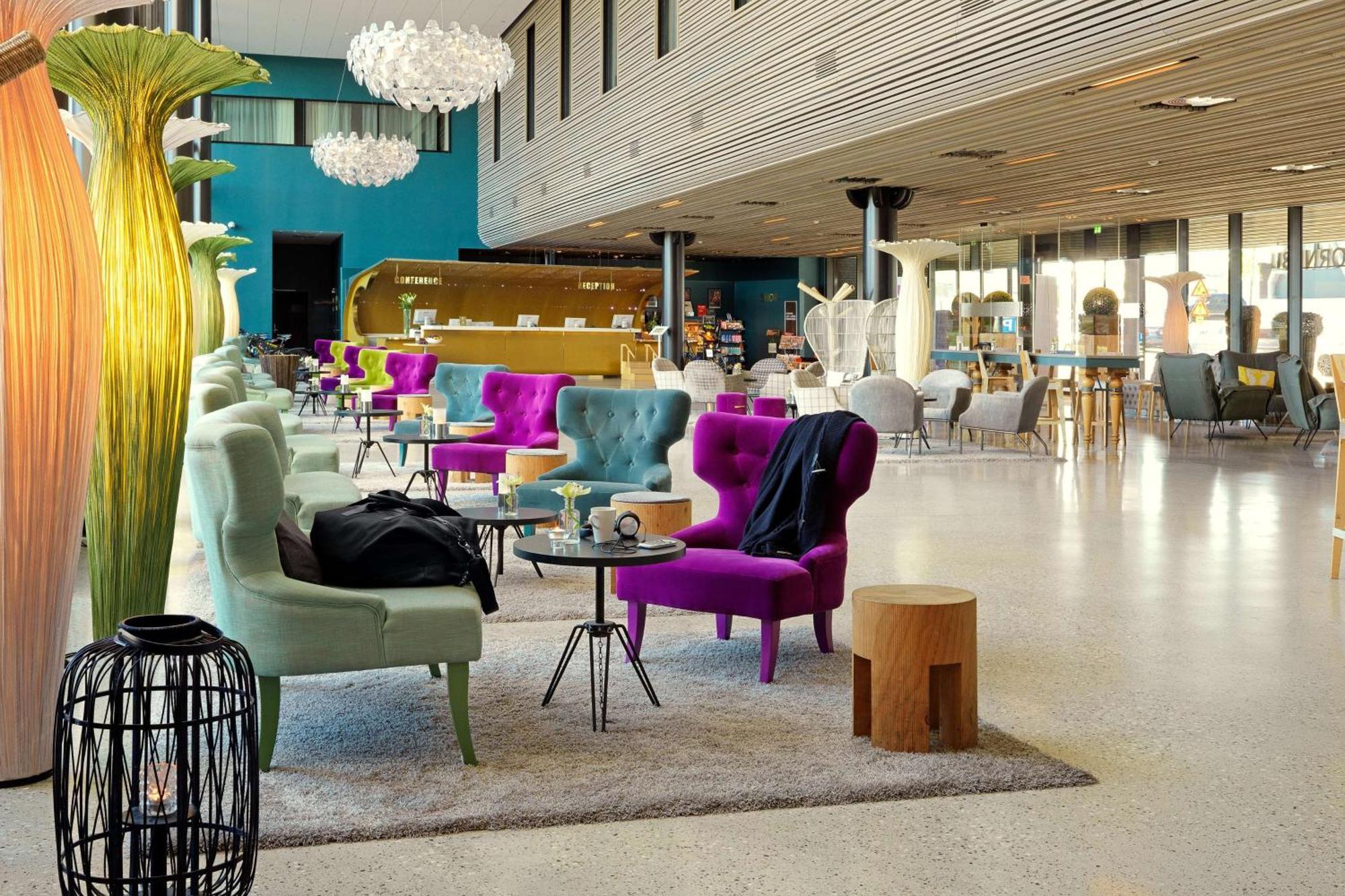 Scandic Fornebu Esterno foto